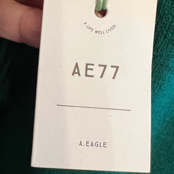 AE77 American Eagle NWT Women’s Emerald Green Cashmere Sweater. Size M #I335 - Picture 5 of 7